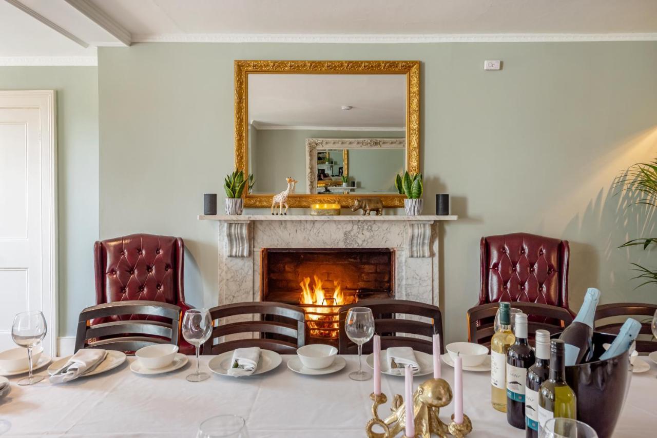 Cotswold Manor House - Country House Retreat With Hot Tub, Ideal For Large Groups Petty France Exteriér fotografie